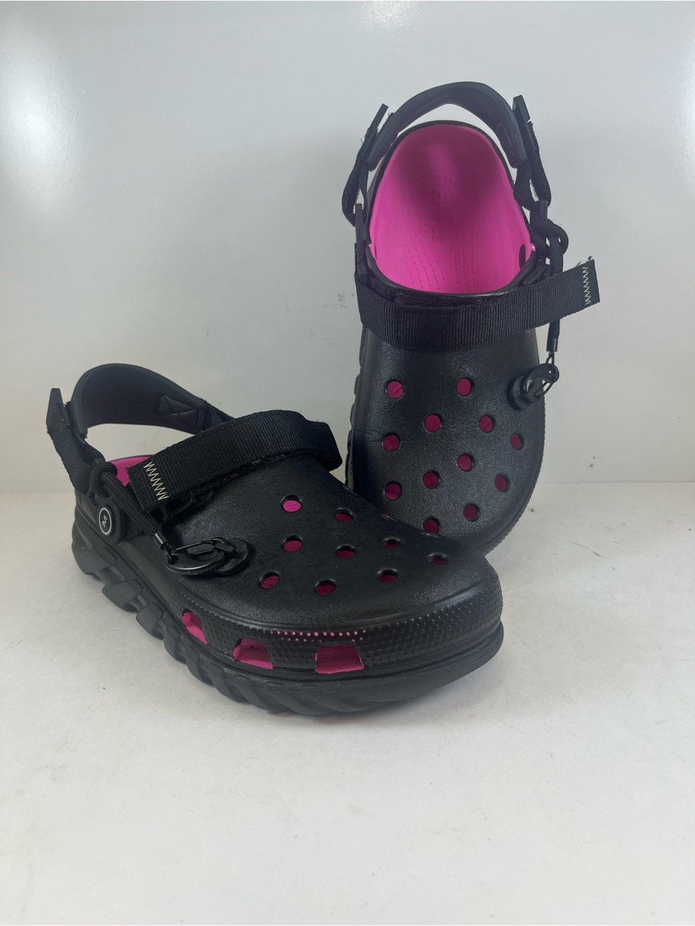 Post Malone x Crocs Duet Max II Clogs. Men’s 8. Women’s 10